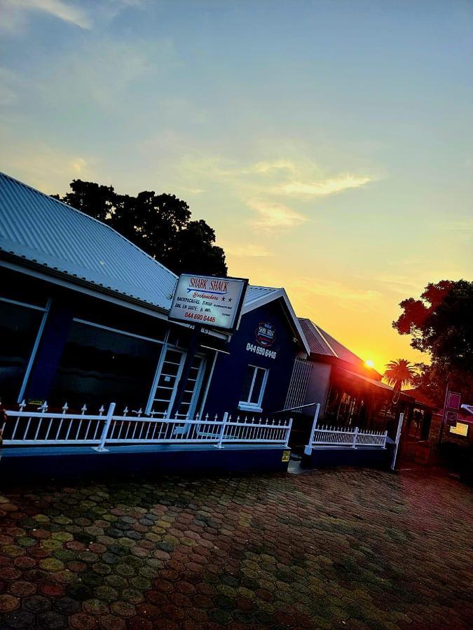 Albergue Shark Shack Backpackers Mossel Bay Exterior foto